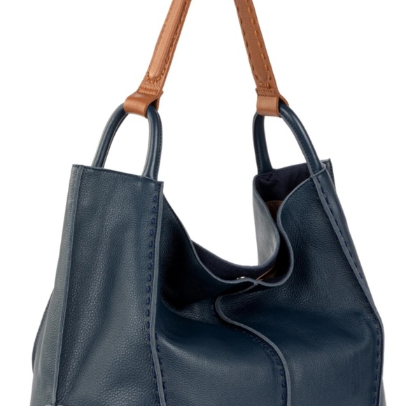 Los Feliz , the Sak Elegant Blue Leather Shoulder tote bag. - Picture 8 of 13